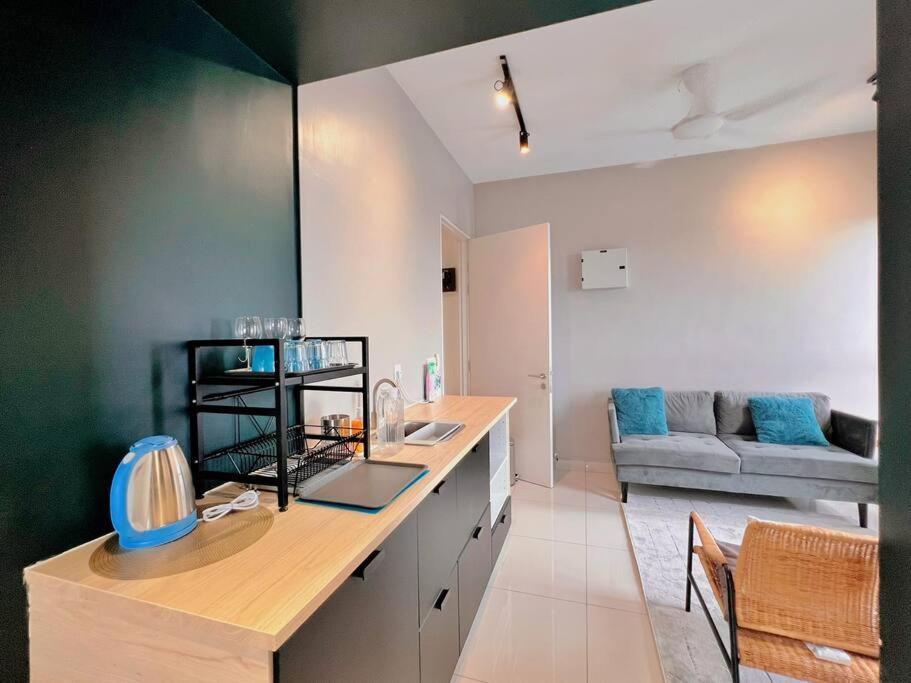 7 Pax Family Connecting Room D'Sara, Direct Link Mrt Kampung Selamat, Near Sungai Buloh & Thomson Hospital Shah Alam Esterno foto