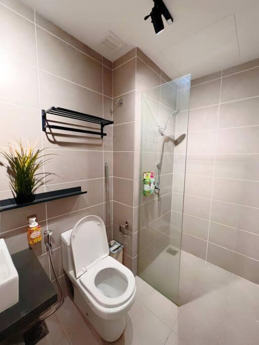 7 Pax Family Connecting Room D'Sara, Direct Link Mrt Kampung Selamat, Near Sungai Buloh & Thomson Hospital Shah Alam Esterno foto