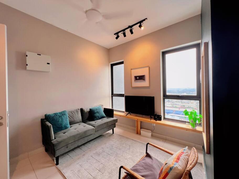 7 Pax Family Connecting Room D'Sara, Direct Link Mrt Kampung Selamat, Near Sungai Buloh & Thomson Hospital Shah Alam Esterno foto