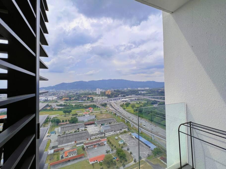7 Pax Family Connecting Room D'Sara, Direct Link Mrt Kampung Selamat, Near Sungai Buloh & Thomson Hospital Shah Alam Esterno foto